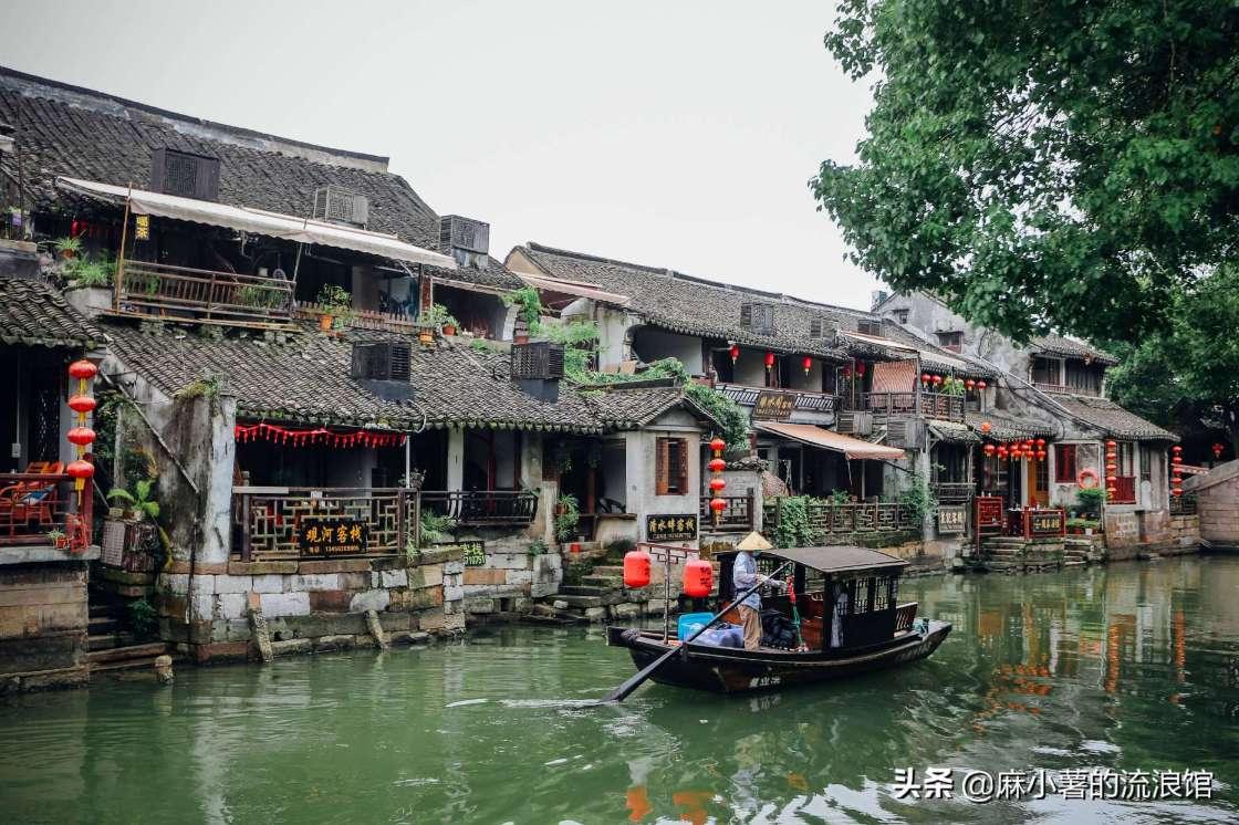 温州一小区1名保安被炸伤，警方通报：嫌疑人与住户有纠纷，用鞭炮制作的简易装置炸伤了保安员